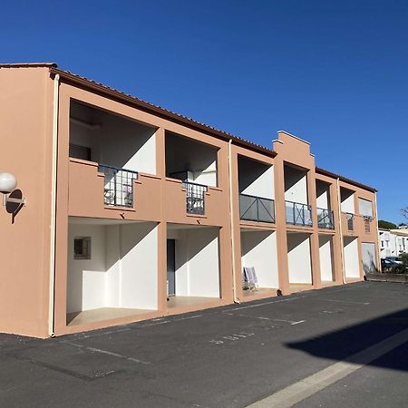 Studio Cosy Avec Terrasse, Parking, Proche Thermes - Balaruc-Les-Bains - Fr-1-553-89 Экстерьер фото